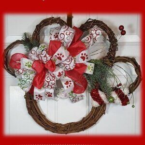 Holiday Dog Wreath, Holiday Dog Paw Wreath,‎ Christmas Grapevine Dog Wreath
